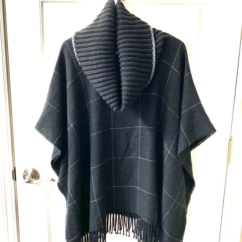 Johnston & Murphy woven poncho knitted turtleneck black Windowpane check